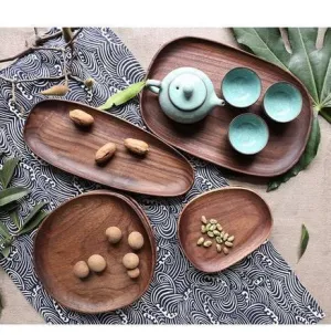 Irregular Natural Wood Plates